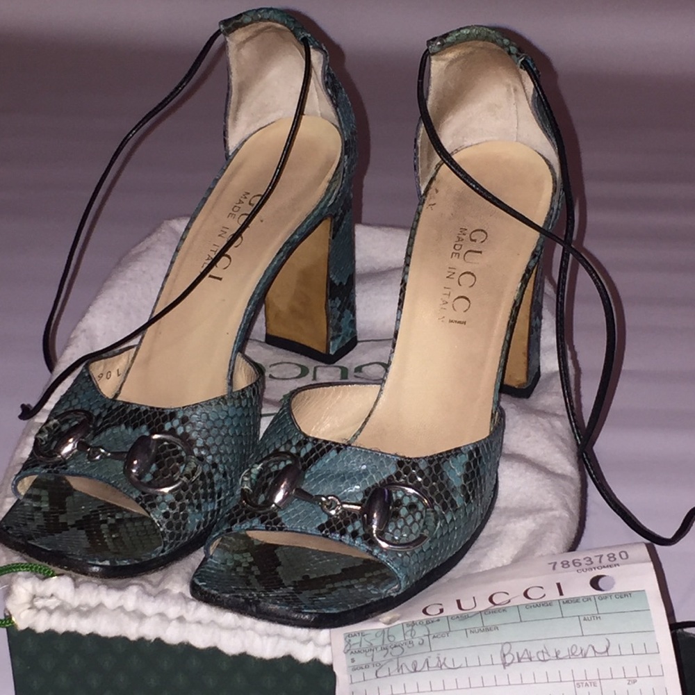 “Paparazzi”    Vintage Tom Ford Gucci Python heels